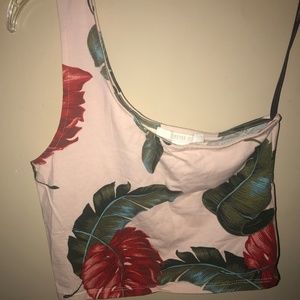 One shoulder crop top